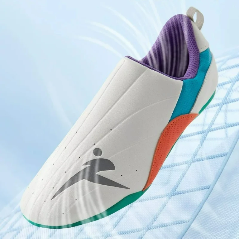 2026 Classic Brand Martial Art - Men'S Shoes Vs Women'S Size 评论和价格